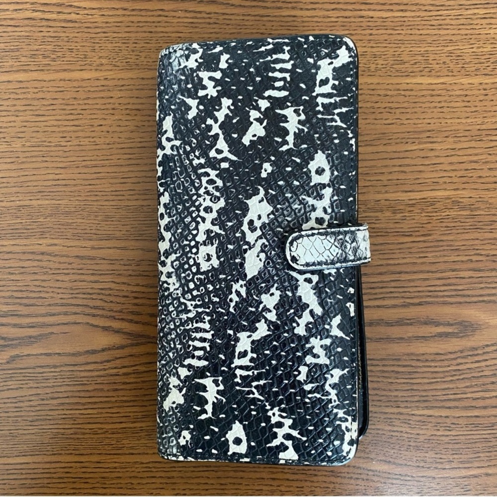 Coach Black Chalk Leather Wallet